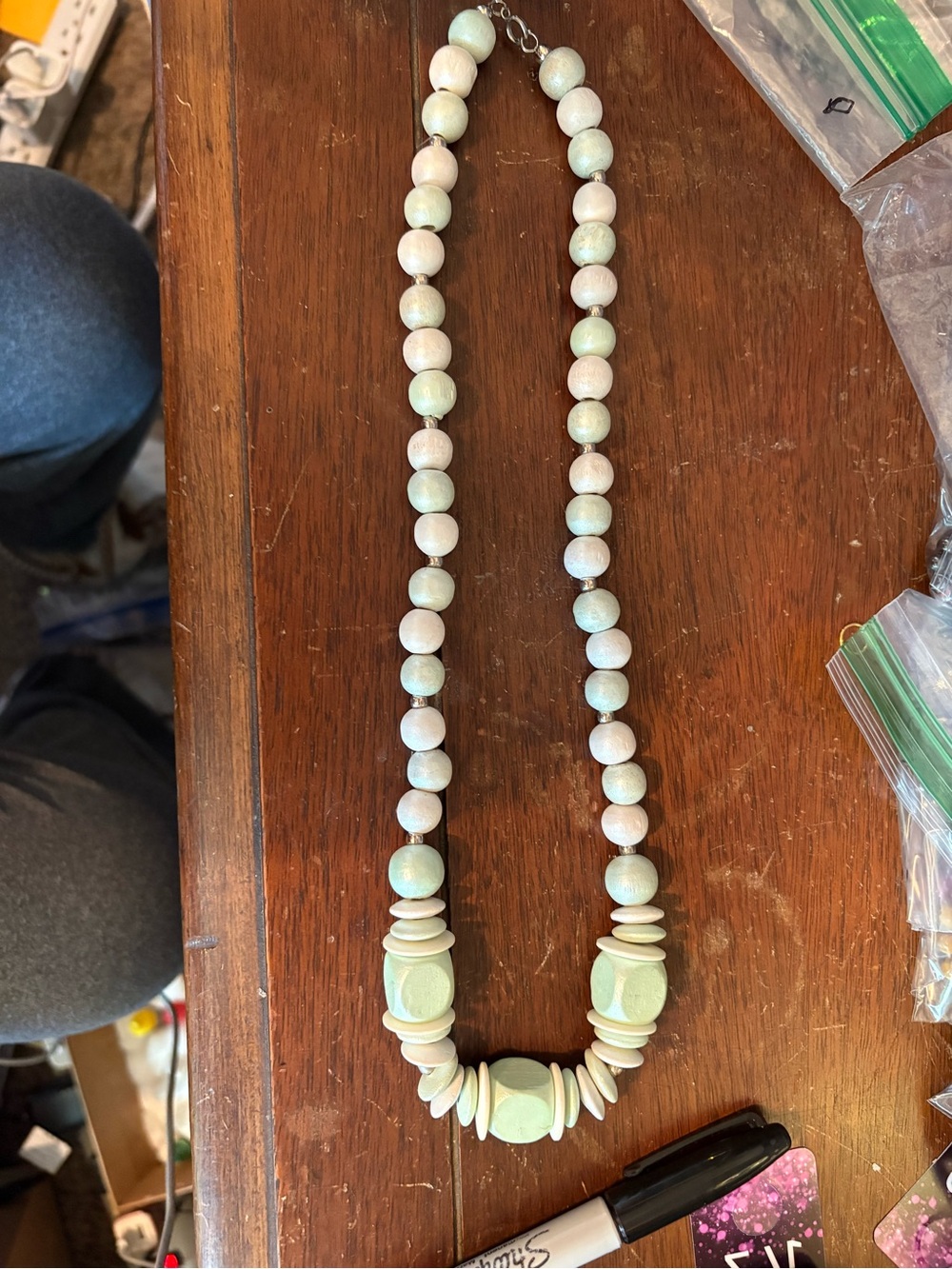 Mint Wood Beaded Women's Necklace 11 1/4 inches